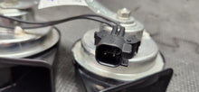 Load image into Gallery viewer, 2011-2014 Ford Mustang High and Low Note Horn Signal with Bracket OEM
