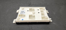 Load image into Gallery viewer, 2020 Dodge Challenger Body Control Module BCM "Manual" OEM0
