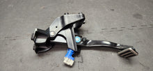 Load image into Gallery viewer, 2015-2017 Ford Mustang GT Automatic Brake Pedal Assembly OEM

