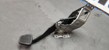 Load image into Gallery viewer, 2010-2015 Chevrolet Camaro SS Brake Pedal Assembly "Manual" OEM2
