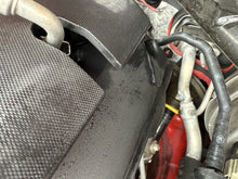 Load image into Gallery viewer, camaro ss engine and transmission3
