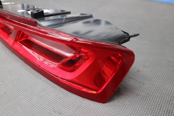 2016-2017 Chevrolet Camaro RH Tail Light   OEM