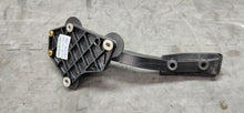 Load image into Gallery viewer, 2005-2009 Ford Mustang GT Manul Clutch, Brake &amp; Gas Pedal Assembly OEM6
