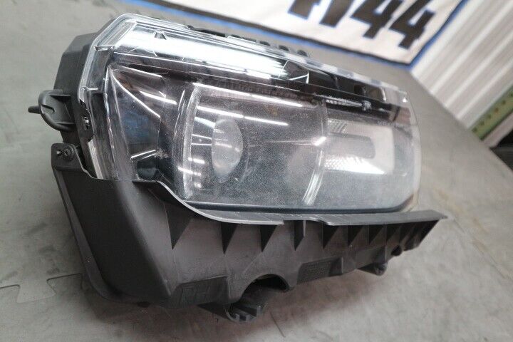 2014-2015 Chevrolet Camaro SS RH Passenger "23162556" HID Headlight OEM