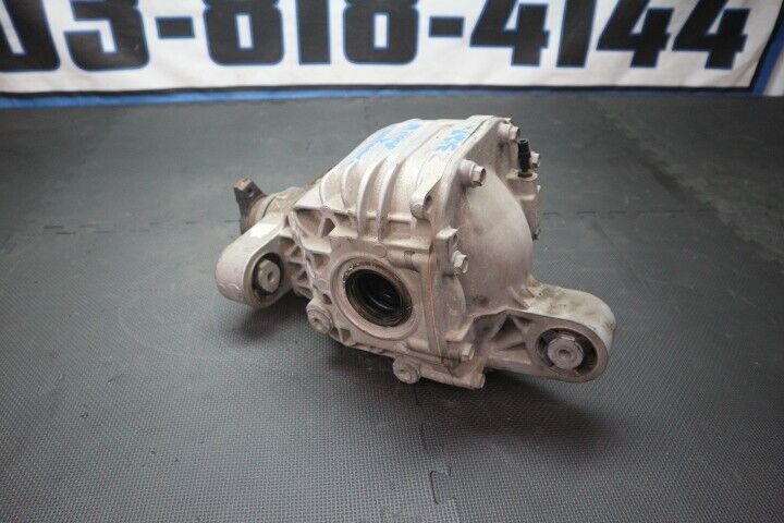 2014 Chevrolet Camaro SS 3.27 Rear Carrier Differential Automatic 22928326 GM