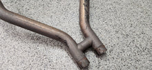 Load image into Gallery viewer, 2005-2009 Ford Mustang GT  4.6  LH &amp; RH Exhaust Manifold Pipe OEM8
