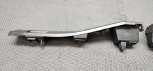 Load image into Gallery viewer, 2015-2017 Ford Mustang LH/RH Fender Rocker Panel Bracket OEM4
