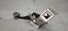 Load image into Gallery viewer, 2010-2015 Chevrolet Camaro SS Brake Pedal Assembly "Manual" OEM8

