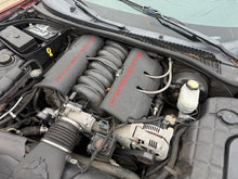 Load image into Gallery viewer, 1997-2004 Chevrolet Corvette C5 LS1 5.7L Complete Engine Assembly OEM
