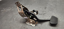 Load image into Gallery viewer, 2010-2015 Chevrolet Camaro SS Brake Pedal Assembly "Automatic" OEM
