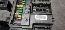 Load image into Gallery viewer, 2018 Ford Mustang GT BCM Body Control Module "Automatic" OEM3
