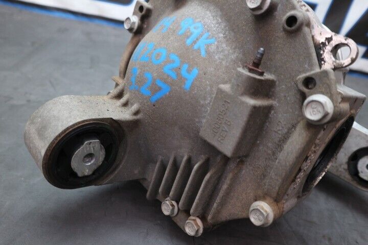 2014 Chevrolet Camaro SS 3.27 Rear Carrier Differential Automatic 22928326 GM