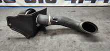 Load image into Gallery viewer, 2005-2006 Ford Mustang GT K&amp;N Cold Air Intake OEM9
