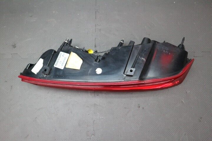 2016-2017 Chevrolet Camaro RH Tail Light   OEM