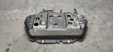 Load image into Gallery viewer, 2005 2009 Ford Mustang GT 4.6  EVAP Canister OEM0

