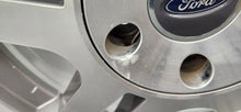 Load image into Gallery viewer, 2005 Ford Mustang GT 17x8.0" Silver Rim OEM3

