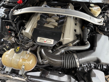 Load image into Gallery viewer, 2016 Ford Mustang 5.0 Coyote Gen1 Engine 6r80 Automatic Drivetrain 67k OEM
