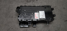 Load image into Gallery viewer, 2021 Ford Mustang GT BCM Body Control Module "Automatic" OEM9
