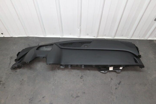 2017 Chevrolet Camaro GM Upper Dashboard Cover w/Speakers 84124213 OEM