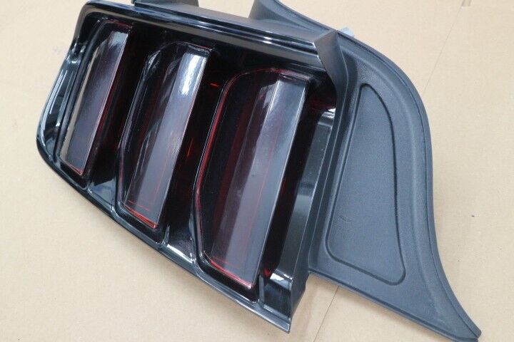 2015-2017 Ford Mustang GT EcoBoost RH & LH Passenger LED TailLights OEM