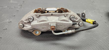 Load image into Gallery viewer, 2015-2023 Ford Mustang GT LH &amp; RH Front Brake Caliper SET - OEM2
