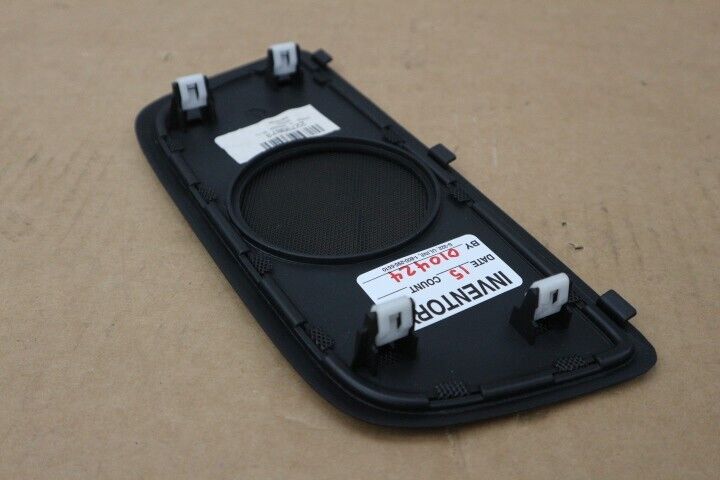 2015 CAMARO SS DASH SPEAKER COVER OEM