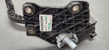 Load image into Gallery viewer, 2011-2014 Ford F-150 4x4 Gas Pedal Assembly OEM9
