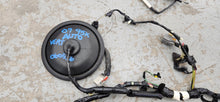 Load image into Gallery viewer, 2007 Ford Mustang GT Convertible Body Wiring Harness OEM2
