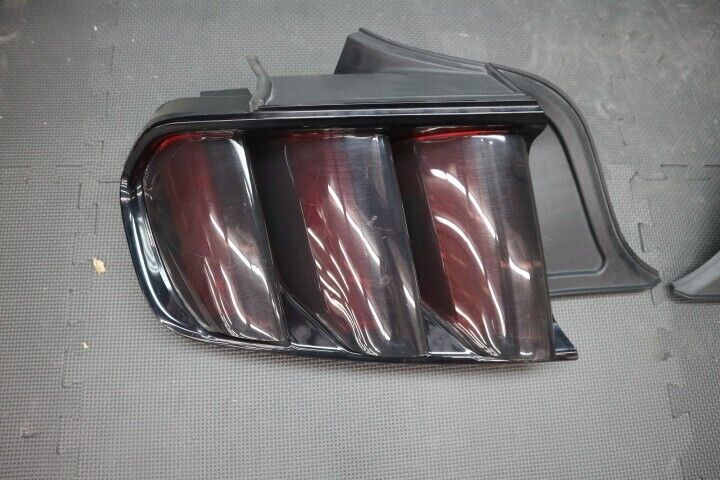 2015-2017 Ford Mustang GT EcoBoost LH & RH LED Tail Light Set- OEM