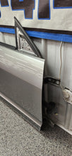 Load image into Gallery viewer, 2005-2009 Ford Mustang GT V6 RH Passenger Door Complete w/Glass "ZY" OEM1
