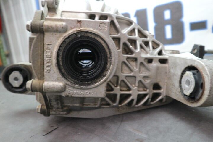 2014 Chevrolet Camaro SS 3.27 Rear Carrier Differential Automatic 22928326 GM