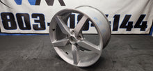 Load image into Gallery viewer, 2014-2015 Chevrolet Corvette 19x10Rear Rim OEM0
