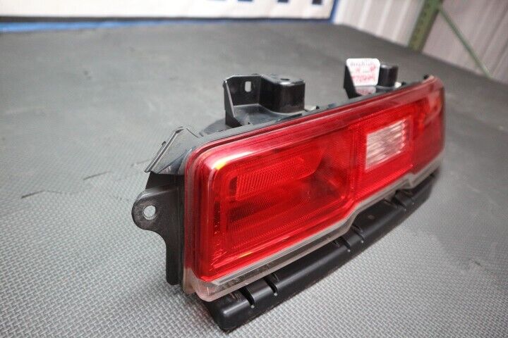 2014-2015 Chevrolet Camaro RH Tail Light   OEM