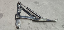 Load image into Gallery viewer, 2010-2015 Chevrolet Camaro LH &amp; RH Trunk Hinge SET OEM4
