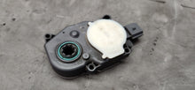 Load image into Gallery viewer, 2018-2023 Ford Mustang GT Air Shuttle Actuator JR3B8476AD - OEM7
