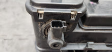 Load image into Gallery viewer, 2016-2023 Chevrolet Camaro 6.2 EVAP Canister #84082814 - OEM5
