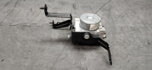 Load image into Gallery viewer, 2015 2023 Ford Mustang GT ABS Module Anti Lock Brakes "Manual" OEM8
