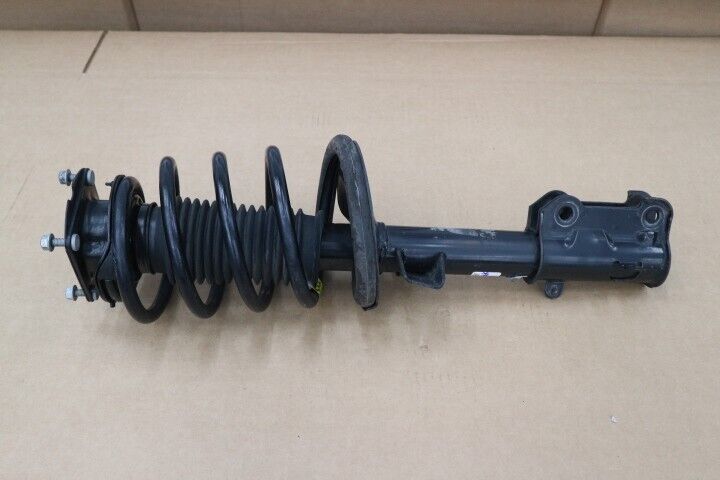 2011-2014 Ford Mustang GT Front Strut Set (2)