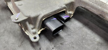 Load image into Gallery viewer, 2018-2023 Ford Mustang GT Steering Rack 56k Miles OEM3
