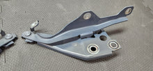 Load image into Gallery viewer, 2024-2026 Ford Mustang LH &amp; RH Hood Hinge SET OEM1
