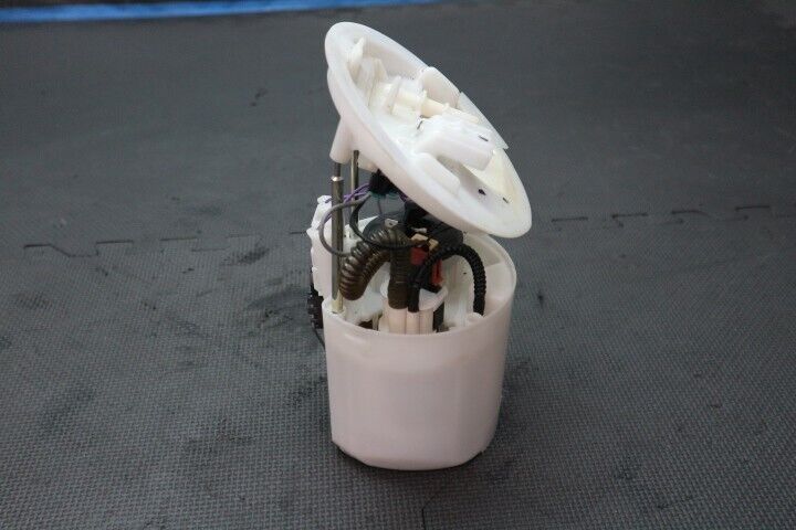 2018-2023 Ford Mustang GT Fuel Tank Sending Unit Pump OEM