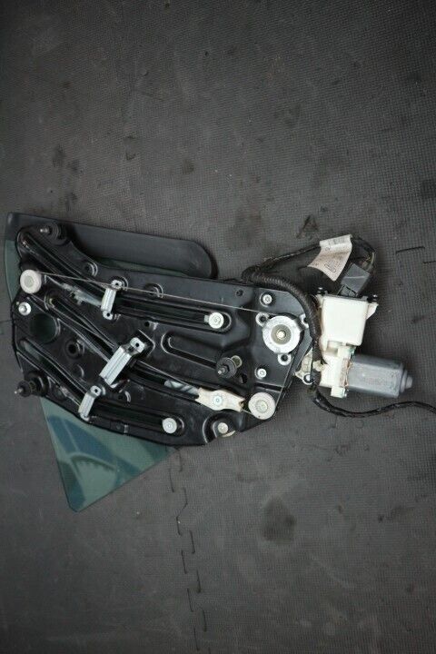 2011-2014 Ford Mustang Convertible LH Window & Motor OEM