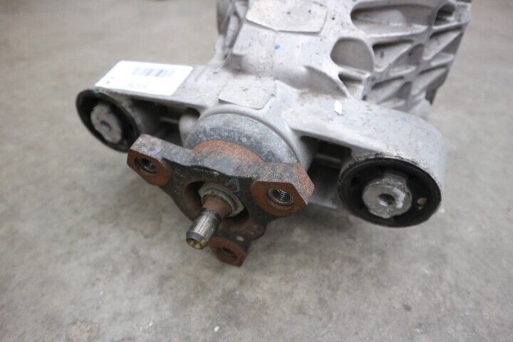 2013 Chevrolet Camaro SS 3.27 Rear Carrier Differential Automatic GM