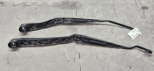 Load image into Gallery viewer, 2010-2015 Chevrolet Camaro Windshield Wiper Arm Set OEM9
