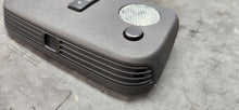 Load image into Gallery viewer, 2011-2014 Ford Mustang GT V6 Convertible Dome Light OEM4
