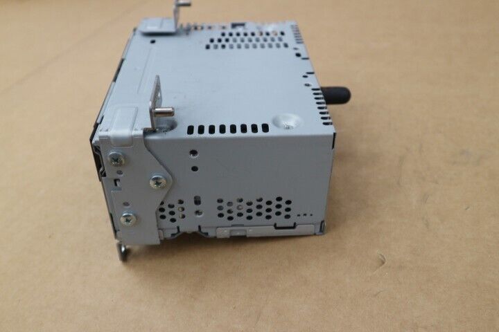 2015-2017 Ford Mustang AM FM CD Radio Receiver - OEM