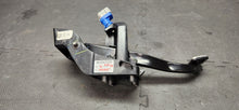 Load image into Gallery viewer, 2015-2017 Ford Mustang GT Automatic Brake Pedal Assembly OEM5
