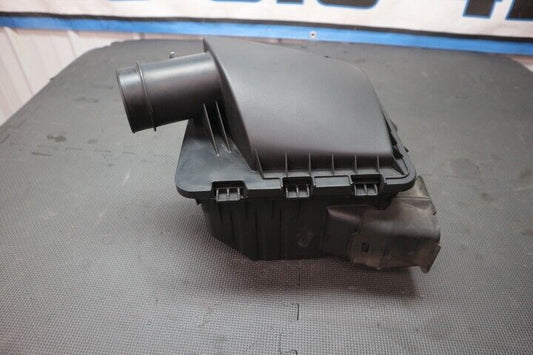 2005 Ford Mustang V6 Air Intake Box OEM