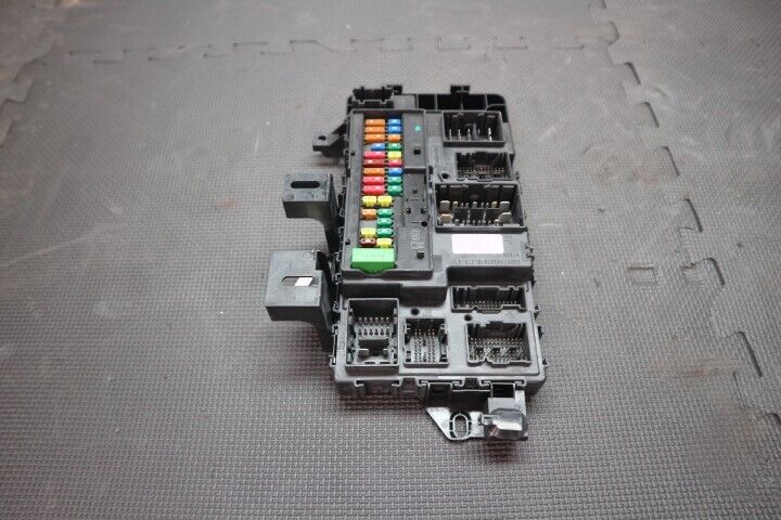 2018-2020 Ford Mustang GT Multifunction Smart Junction Fuse Box JR3T-15604 OEM