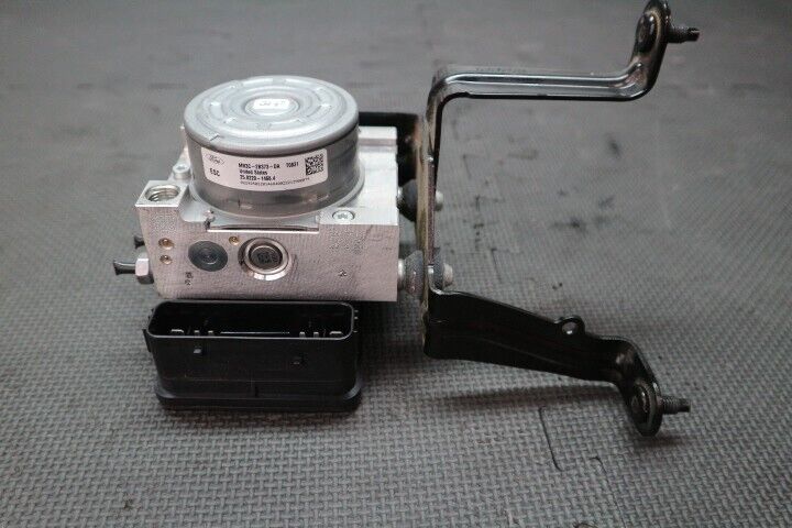 2022 Ford Mustang GT ABS Brake Pump Module Control "MANUAL" - OEM